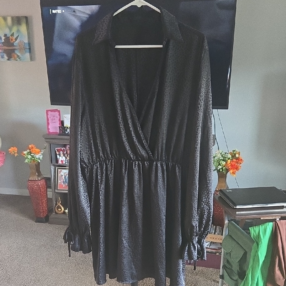 SHEIN Black Leopard Print Long Sleeve Dress  🖤 SIZE 3XL